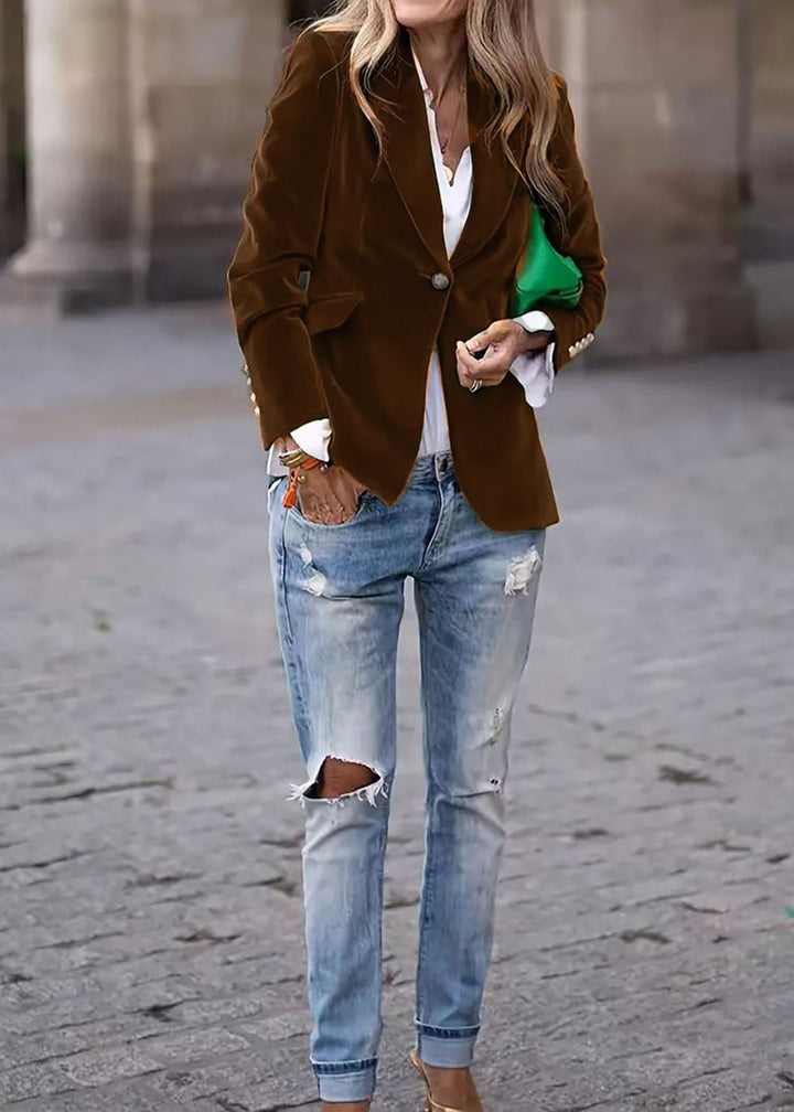 Cléa | Blazer de terciopelo con botones dorados