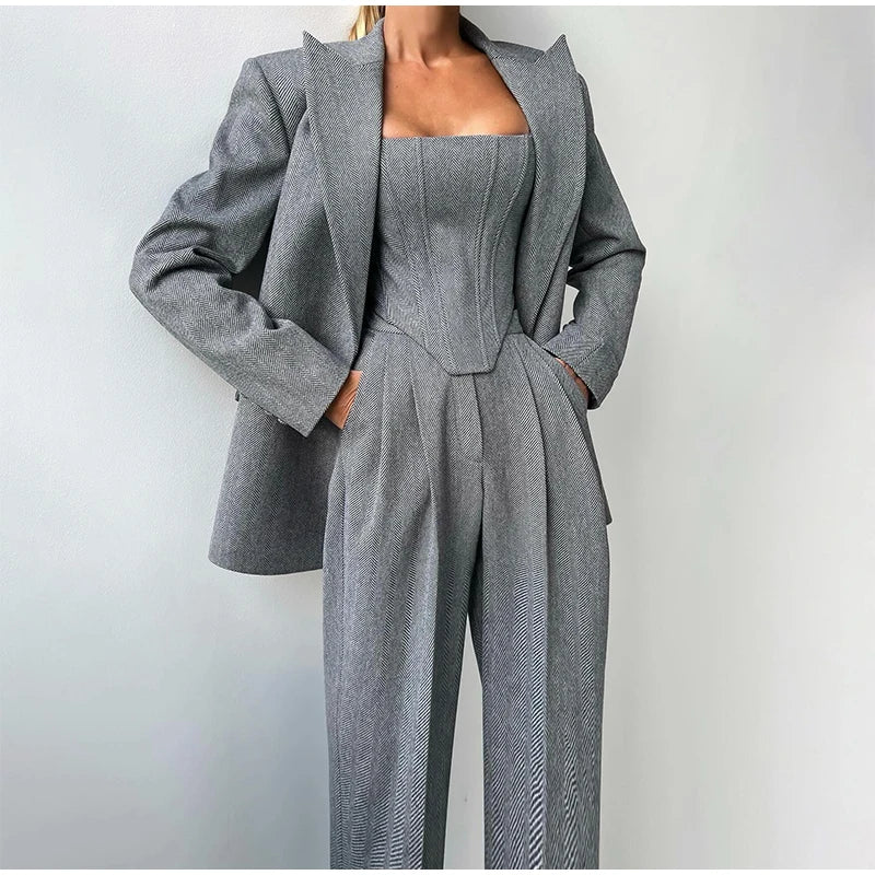 Valentina | Conjunto de 3 piezas: blazer, corsé y pantalón