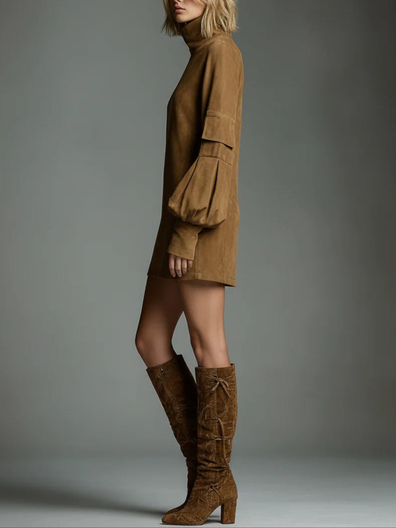 Beli | Vestido Mini de Ante con Cuello Alto