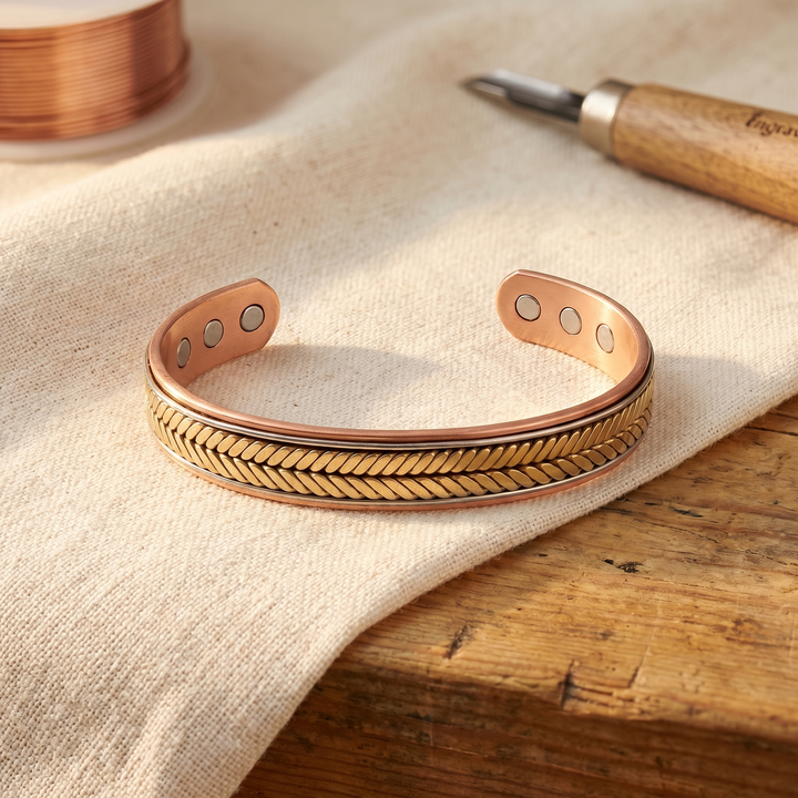 Pulsera de cobre con trenza central