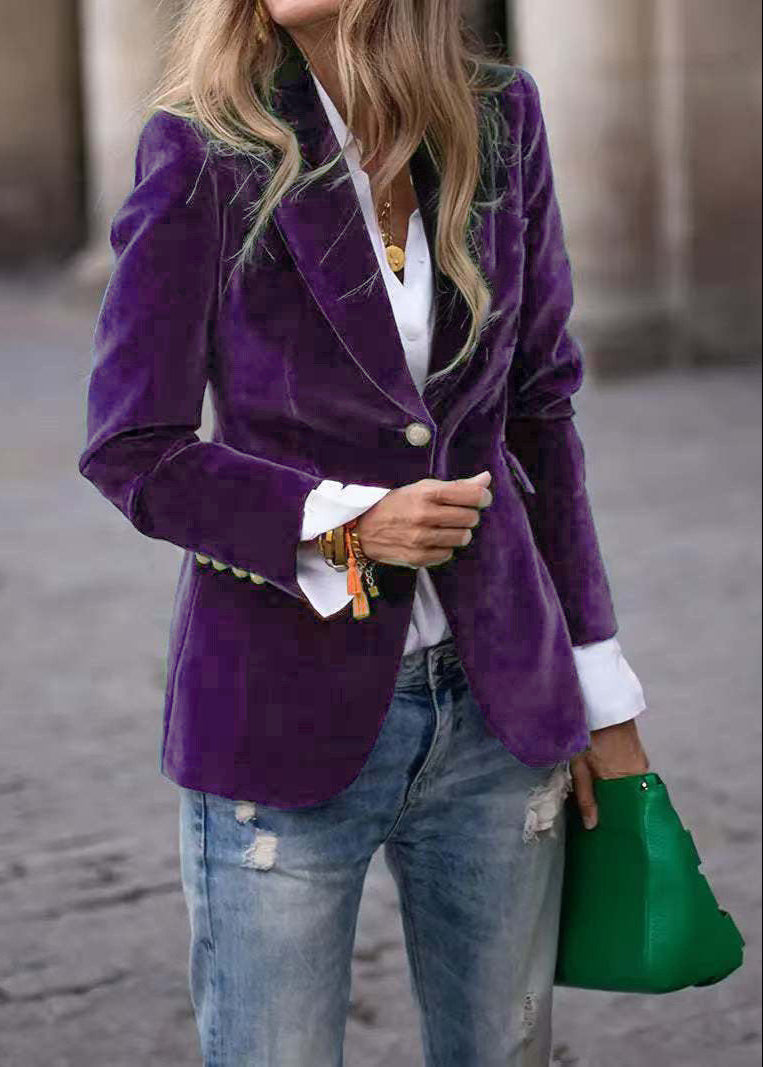 Cléa | Blazer de terciopelo con botones dorados