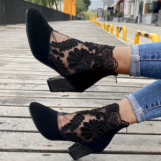 Marise | Botines con detalles de encaje